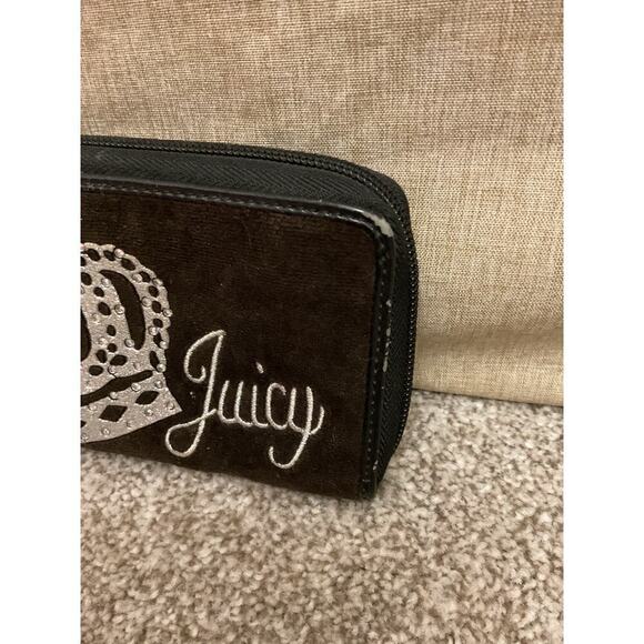 Vintage Y2K Juicy Couture Black Velvet Crown Rhinestone Pouch Zipper Wallet - Picture 2 of 9